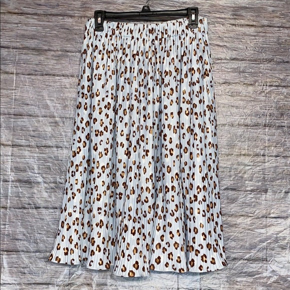 Ann Taylor Leopard Print Pleated Midi Skirt - Picture 6 of 8